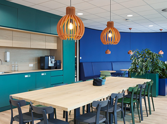 Verlichtingsoplossing op maat voor kantoor en kantine Rotterdam