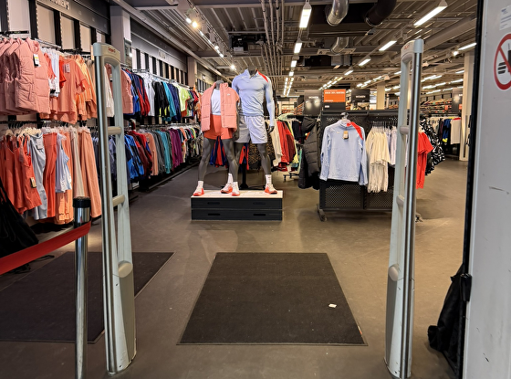 Camera Beveiliging Nike Outlet Utrecht
